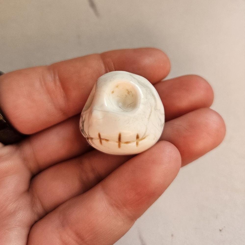 🔮 Jack Skellington Magnesite Carving - Picture 2 of 8